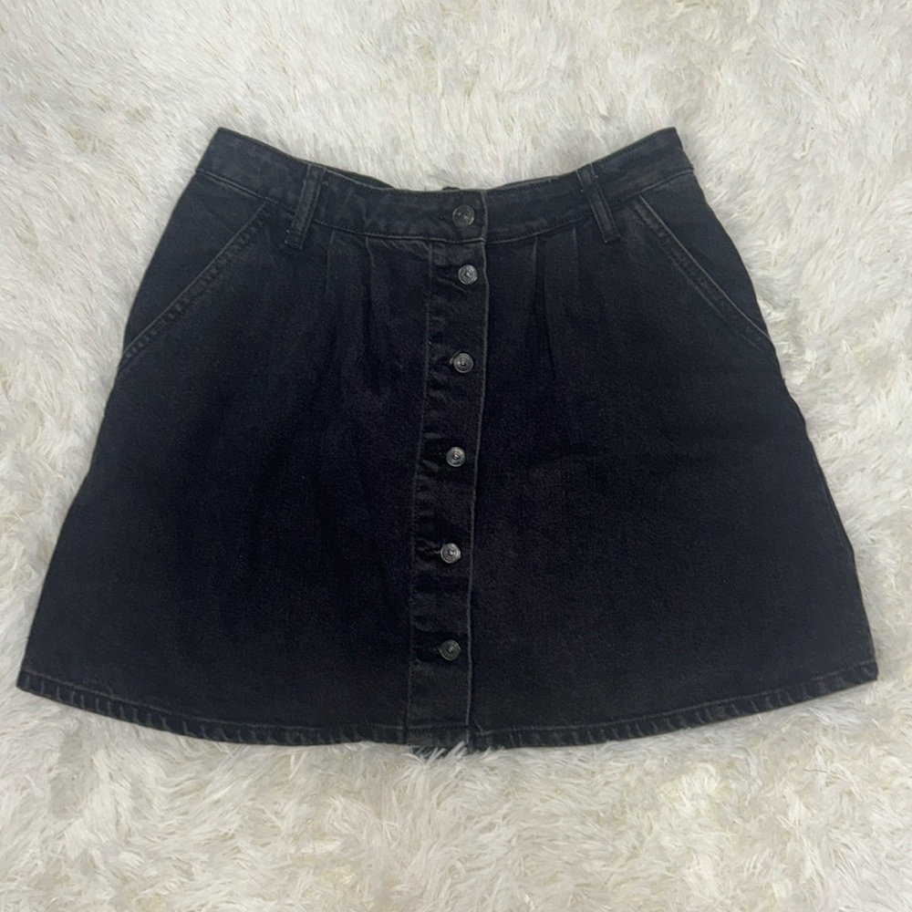 Black dem skirt